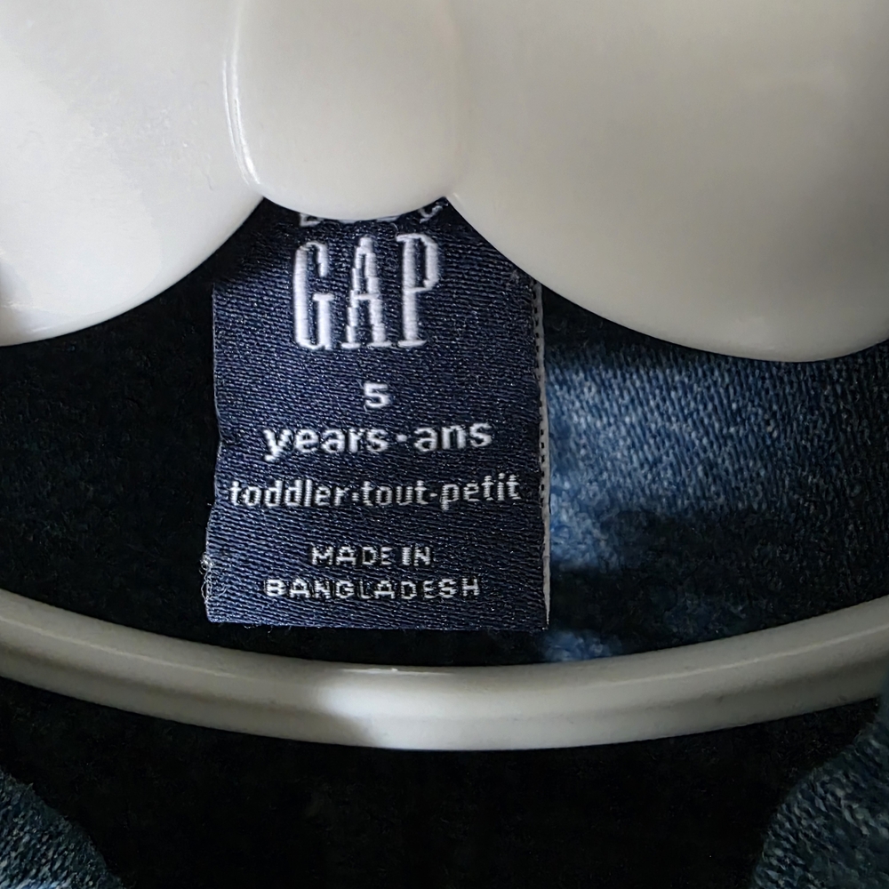 ๐ Patchwork Denim Shirt - Picture 5 of 6